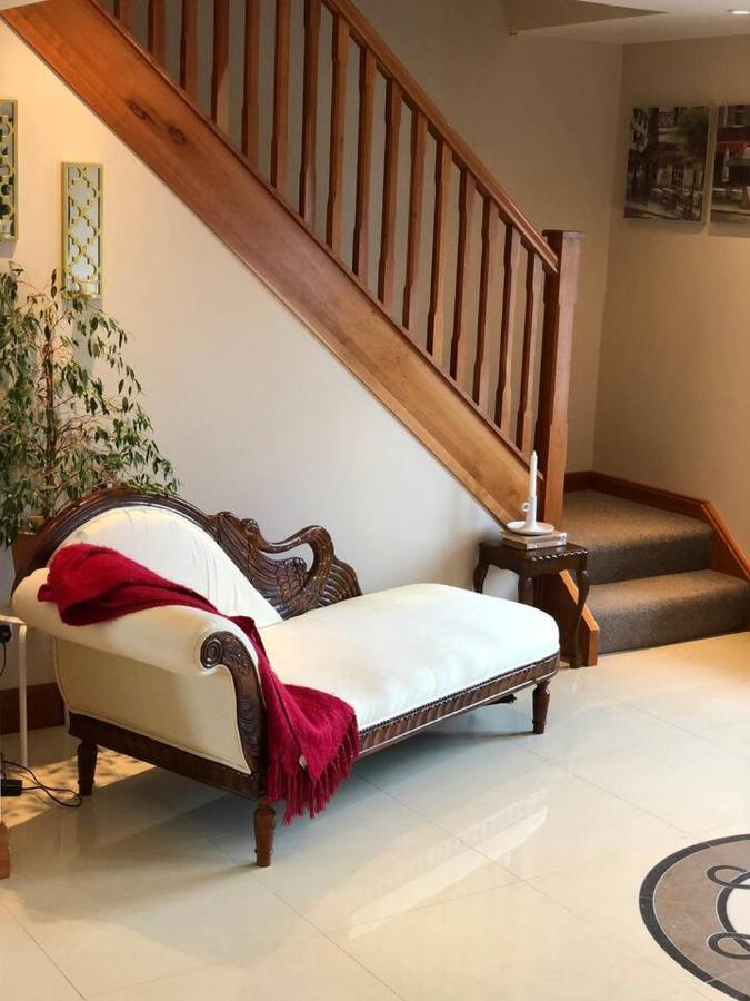 Connemara. 3 Bedroom, 8 Bed, Holiday Home Голуей Екстериор снимка