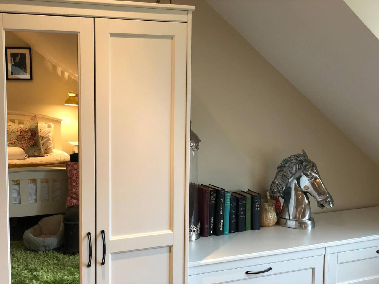 Connemara. 3 Bedroom, 8 Bed, Holiday Home Голуей Екстериор снимка